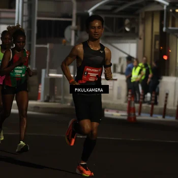 Runner Photo 7081385