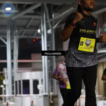 Runner Photo 7081417