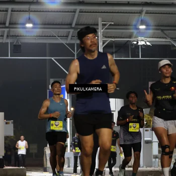 Runner Photo 7081419