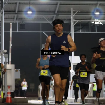 Runner Photo 7081421