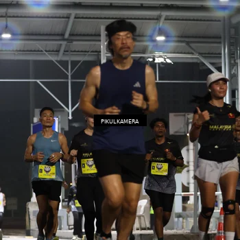 Runner Photo 7081428