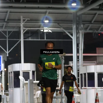 Runner Photo 7081431
