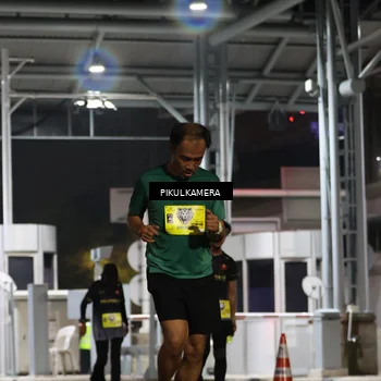 Runner Photo 7081438