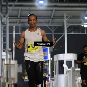Runner Photo 7081447