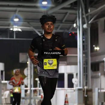 Runner Photo 7081488