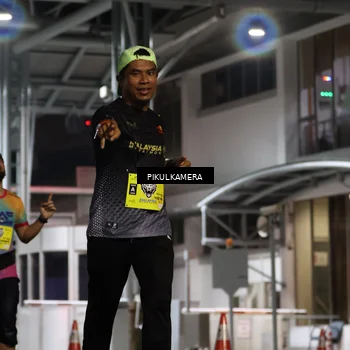 Runner Photo 7081502