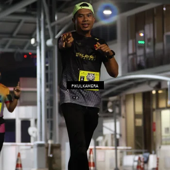 Runner Photo 7081506