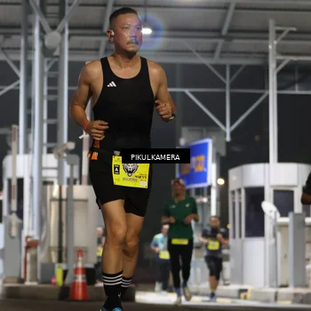 Runner Photo 7081532