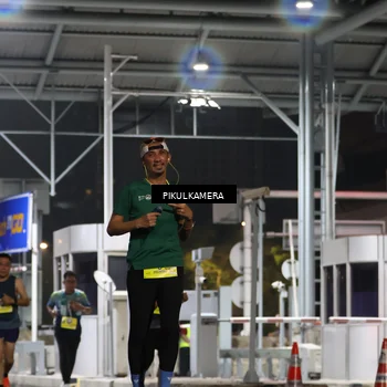 Runner Photo 7081533