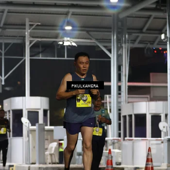 Runner Photo 7081537