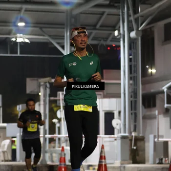 Runner Photo 7081538