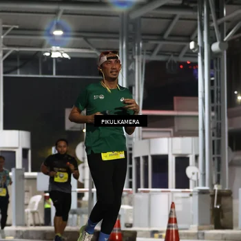 Runner Photo 7081541
