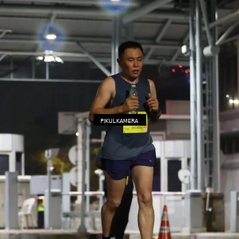 Runner Photo 7081542