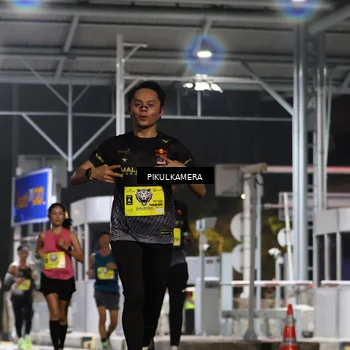 Runner Photo 7081545