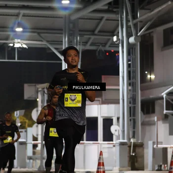 Runner Photo 7081557