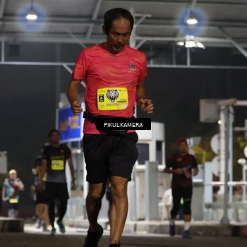 Runner Photo 7081581