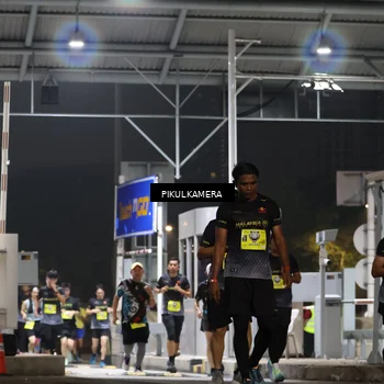 Runner Photo 7081584