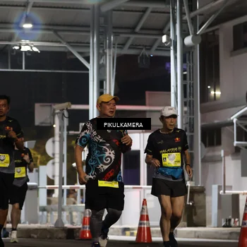 Runner Photo 7081595