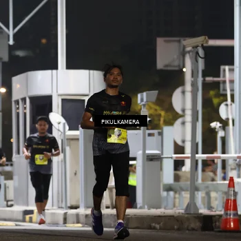 Runner Photo 7081619