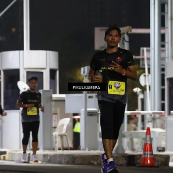 Runner Photo 7081623