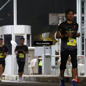 Runner Photo 7081625