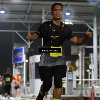 Runner Photo 7081649