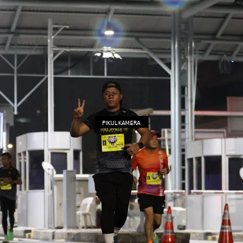 Runner Photo 7081652