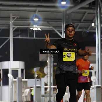 Runner Photo 7081656