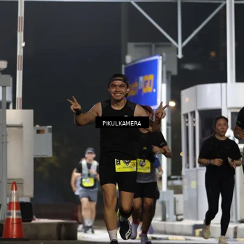Runner Photo 7081667