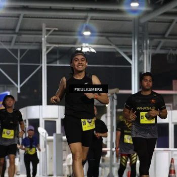 Runner Photo 7081672
