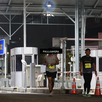Runner Photo 7081695