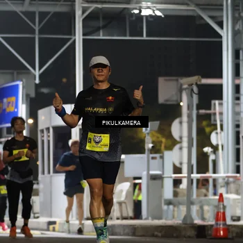 Runner Photo 7081700
