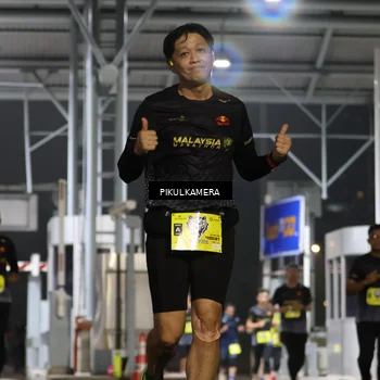 Runner Photo 7081722