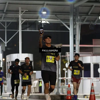 Runner Photo 7081736