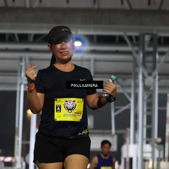 Runner Photo 7081741
