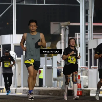 Runner Photo 7081750