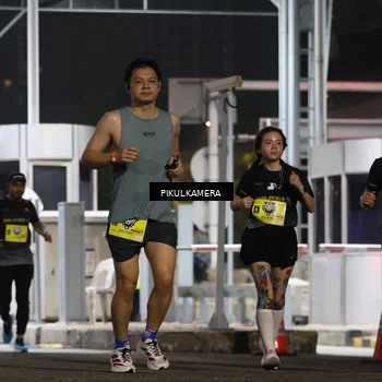 Runner Photo 7081754