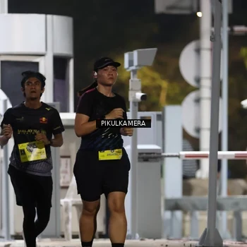 Runner Photo 7081801