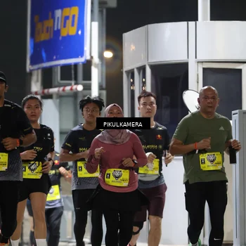 Runner Photo 7081811