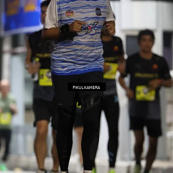 Runner Photo 7081812