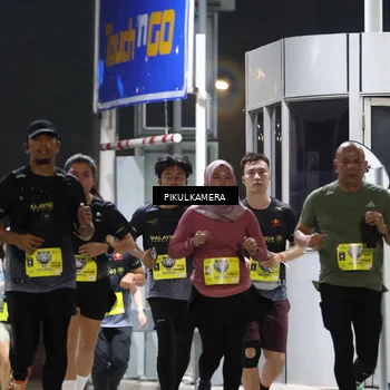 Runner Photo 7081813