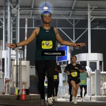 Runner Photo 7081833