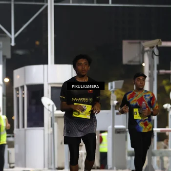 Runner Photo 7081855