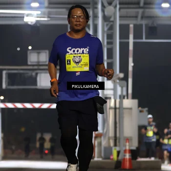 Runner Photo 7081858
