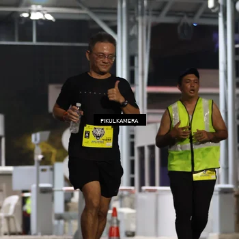 Runner Photo 7081870