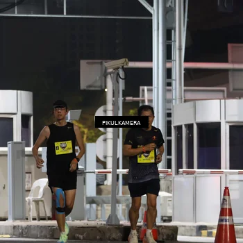 Runner Photo 7081876