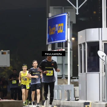 Runner Photo 7081929