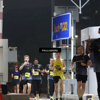 Runner Photo 7081933
