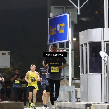 Runner Photo 7081936