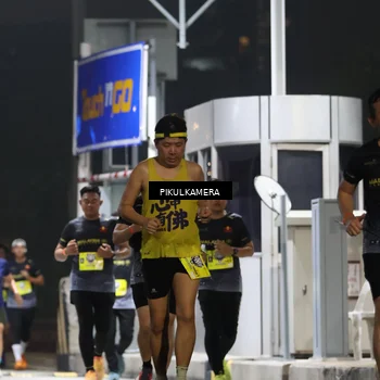 Runner Photo 7081942